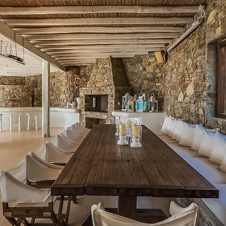 Mediterranean With Splendid View Mikonos וילה